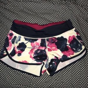 Lululemon Speed Shorts Floral Ghost
